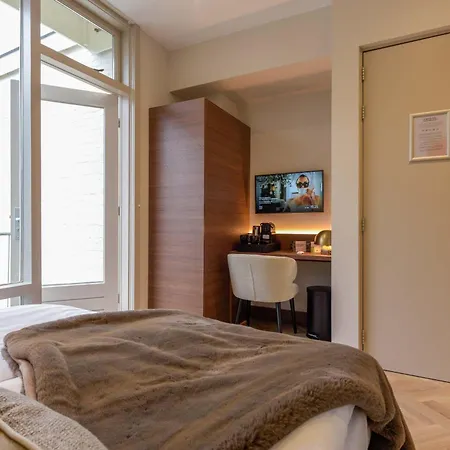 With Single Beds And Balcony *